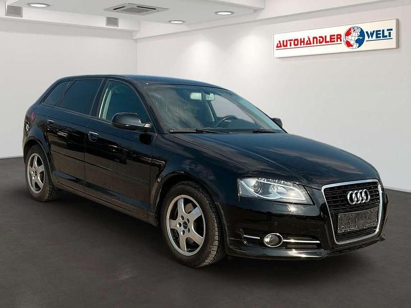 Gebraucht Audi A3 Attraction 170 PS (125 kW) 2012 Schwarz Kleinwagen