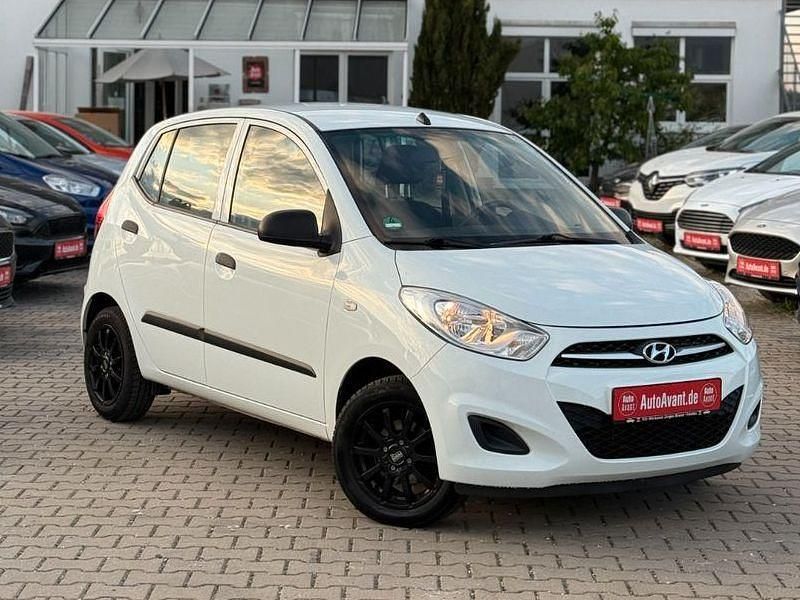 Weiß Gebraucht 2011 Hyundai i10 Classic Kleinwagen | 4.300 € (Fairer Preis) - Bild 1/4