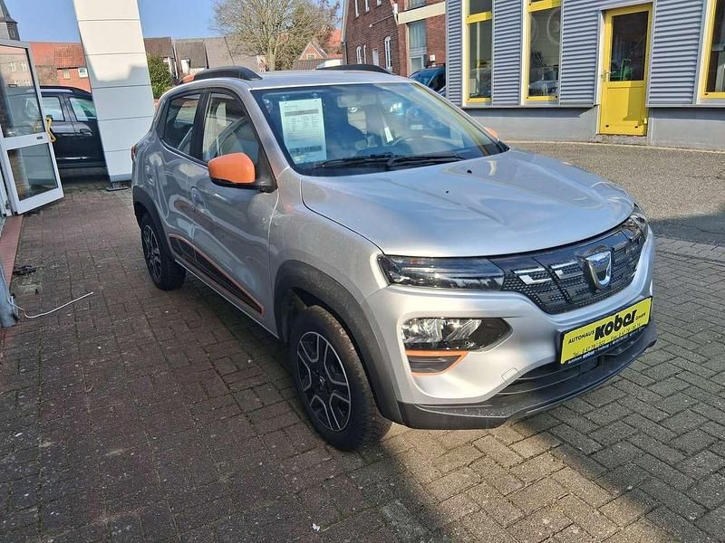 Gebraucht Dacia Spring Comfort Plus 33 kW (45 PS) 2022 Lightning grau Kleinwagen