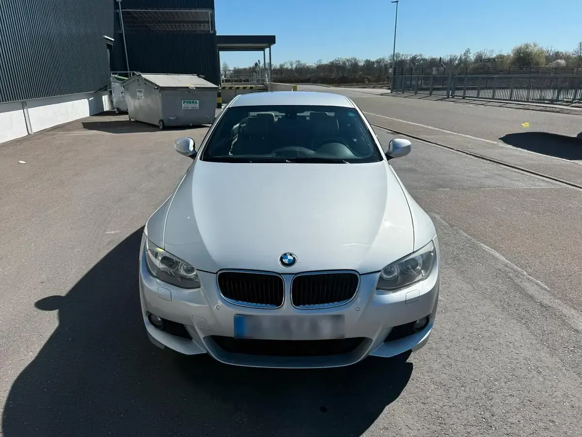 Gebraucht BMW 335 M Sport 286 PS (210 kW) 2012 Silber Coupé