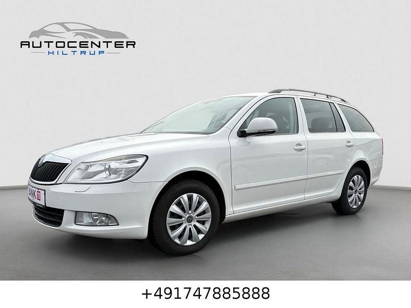 Weiß Gebraucht 2011 Skoda Octavia Ambiente Kombi | 4.270 € (Fairer Preis) - Bild 1/4