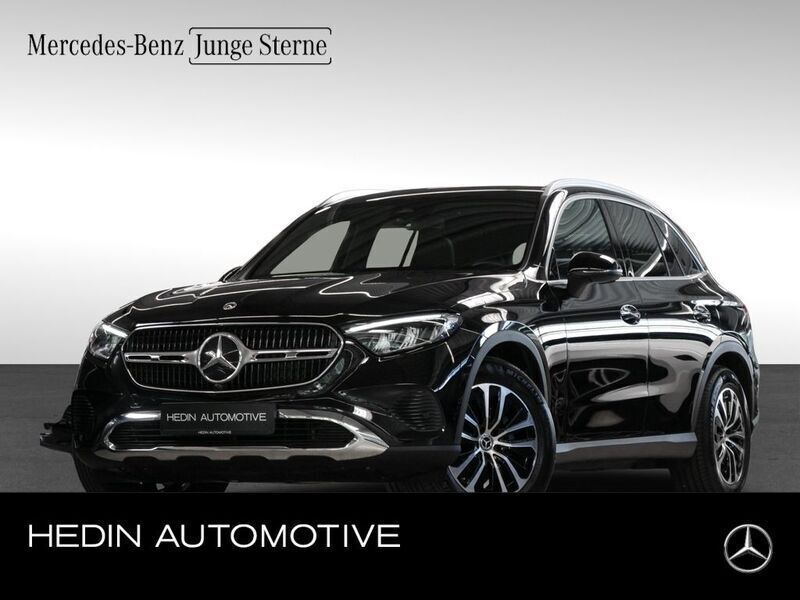 Schwarz Gebraucht 2024 Mercedes GLC200 Avantgarde SUV | 51.980 € (Guter Preis) - Bild 1/4