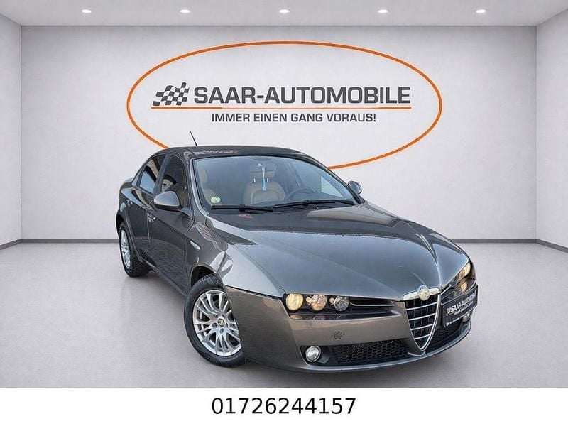 Gebraucht Alfa Romeo 159 136 PS (100 kW) 2011 Grau Limousine