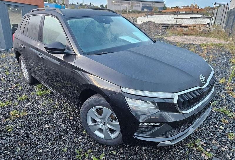 Schwarz Neu 2025 Skoda Kamiq SUV | 23.900 € (Superpreis) - Bild 1/4