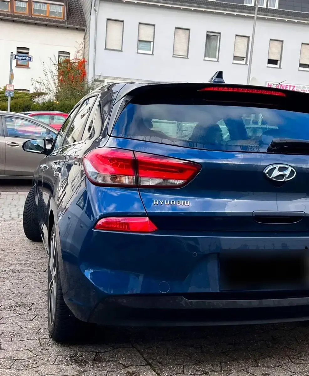 Gebraucht Hyundai i30 136 PS (100 kW) 2017 Limousine