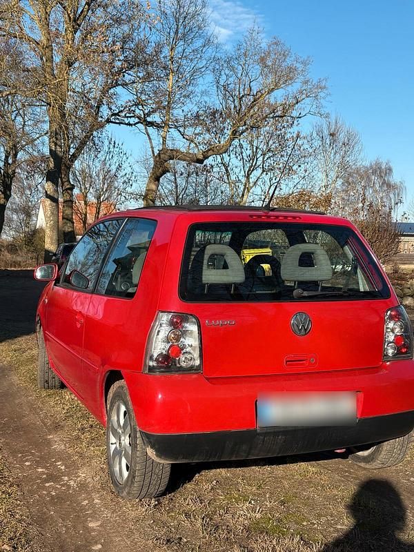 Gebraucht VW Lupo 50 PS (36 kW) 2004 Rot Kleinwagen