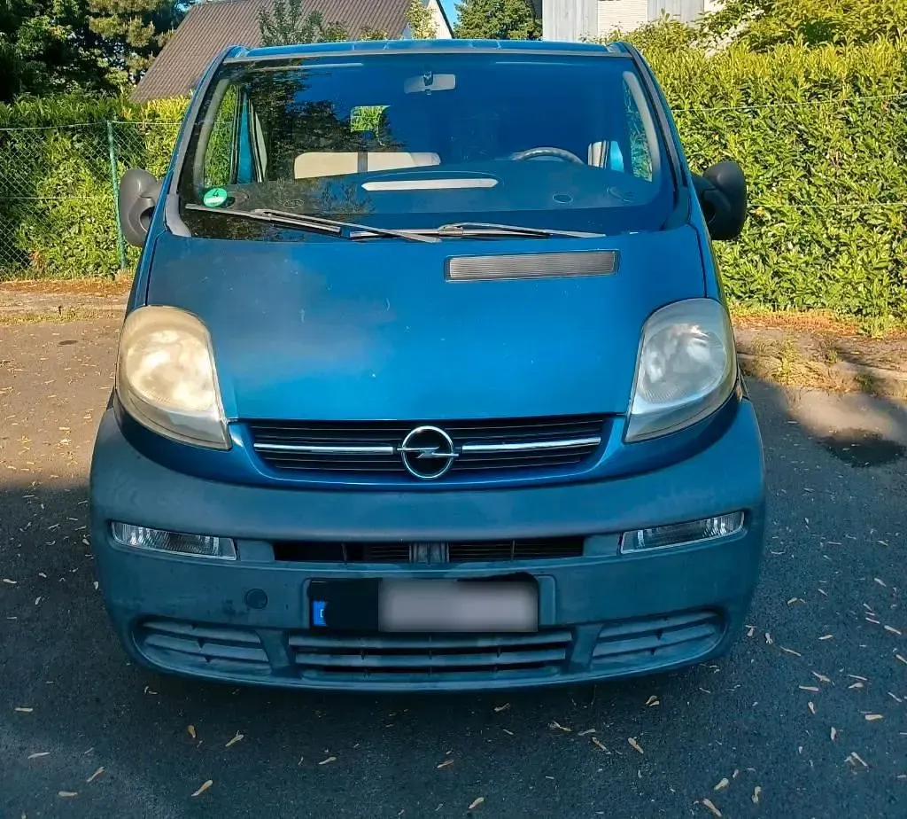 Gebraucht Opel Vivaro 101 PS (74 kW) 2005 Blau Van / Kleinbus