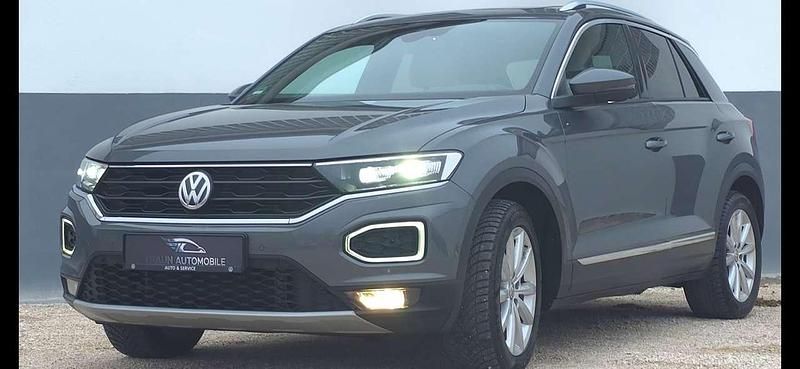 Grau Gebraucht 2018 VW T-Roc Basis SUV | 17.990 € (Guter Preis) - Bild 1/4