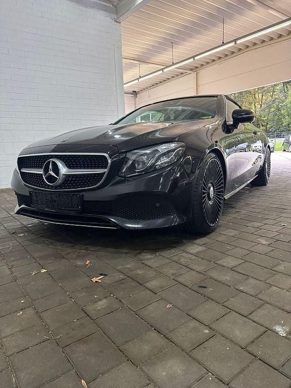 Gebraucht Mercedes E400 340 PS (250 kW) 2019 Schwarz Cabrio