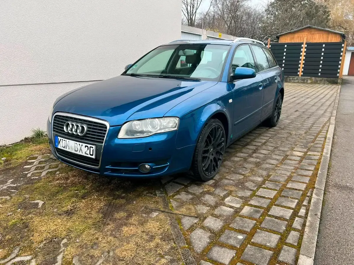 Gebraucht Audi A4 220 PS (161 kW) 2008 Blau Kombi