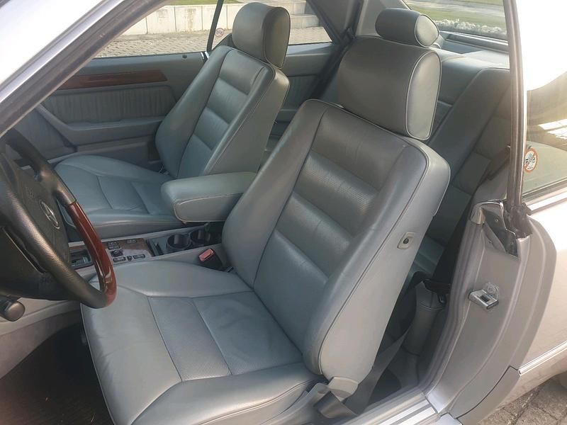 Gebraucht Mercedes 220 150 PS (110 kW) 1993 Coupé