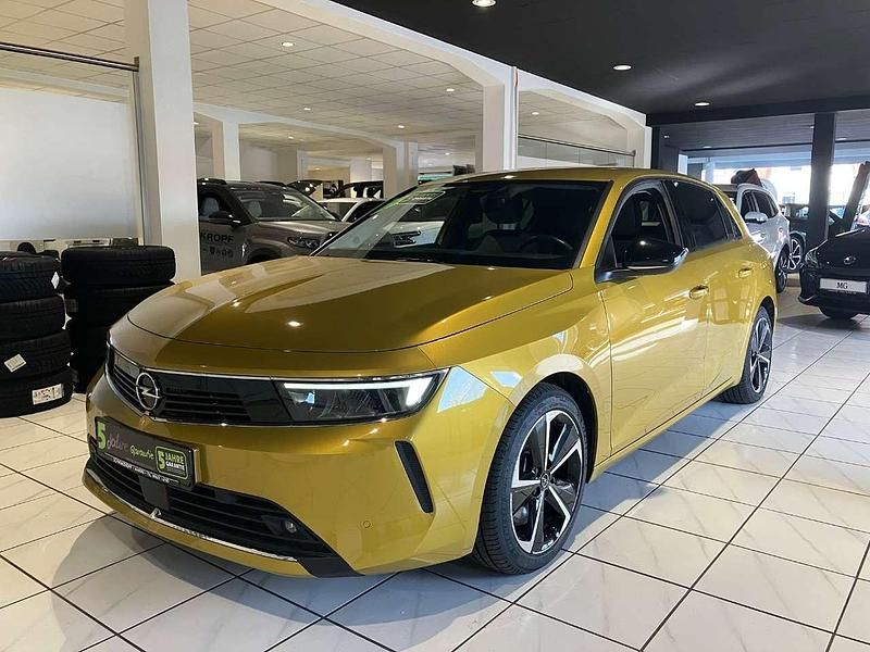 Gebraucht Opel Astra 181 PS (133 kW) 2022 Gelb Limousine