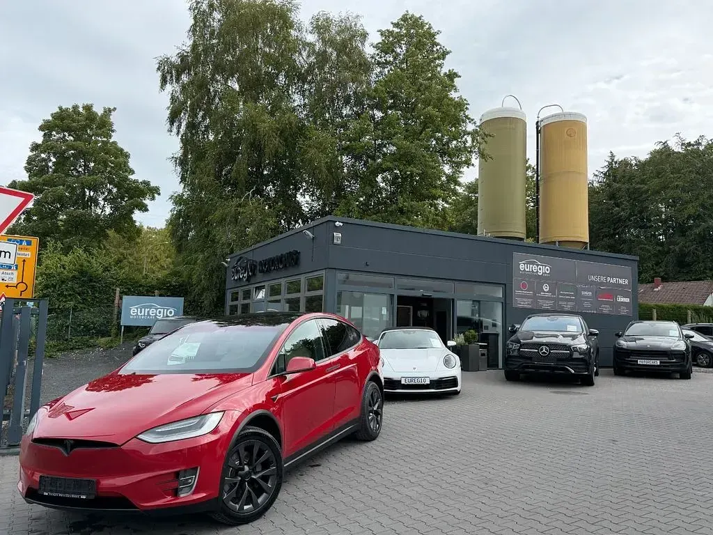 Gebraucht Tesla Model X 413 kW (562 PS) 2019 Rot SUV