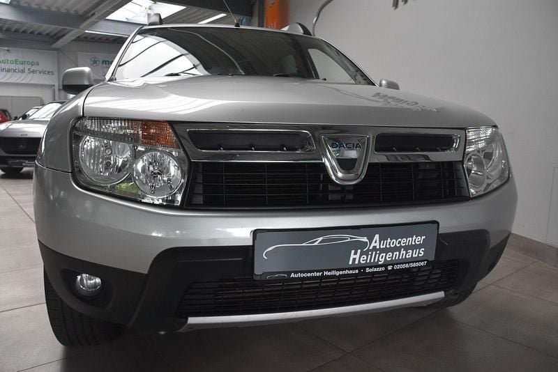 Silber Gebraucht 2013 Dacia Duster Prestige SUV | 4.980 € (Guter Preis) - Bild 1/4