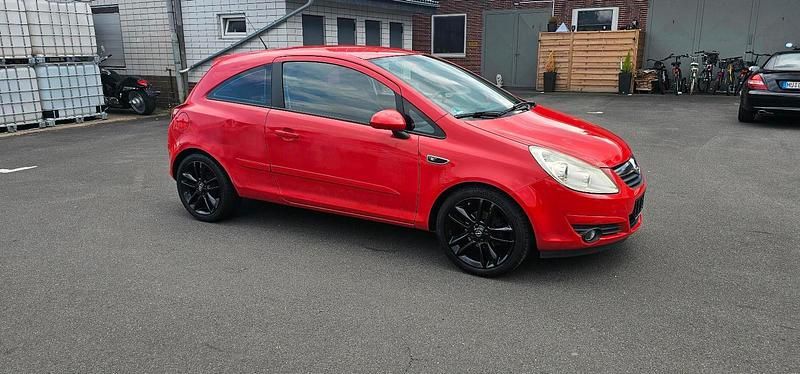 Gebraucht Opel Corsa 80 PS (58 kW) 2007 Magma rot (b) Kleinwagen