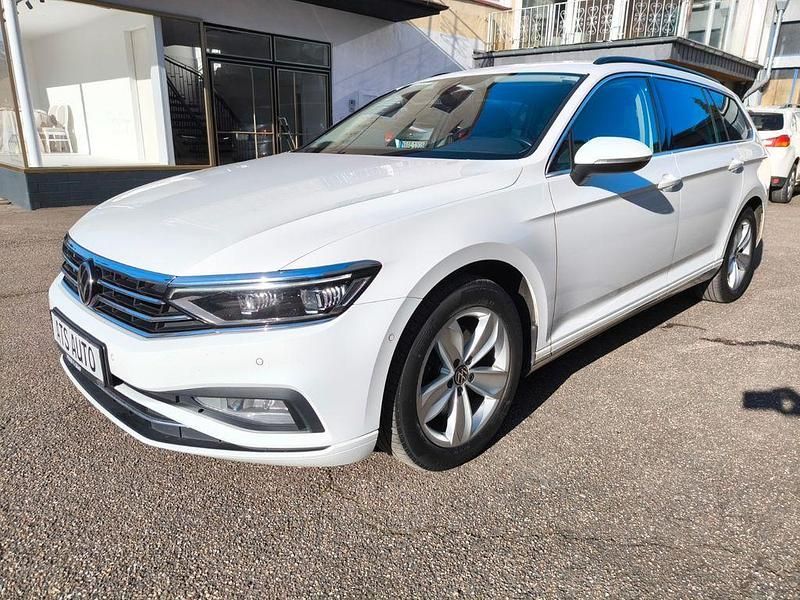 Gebraucht VW Passat 200 PS (147 kW) 2021 Weiß Limousine