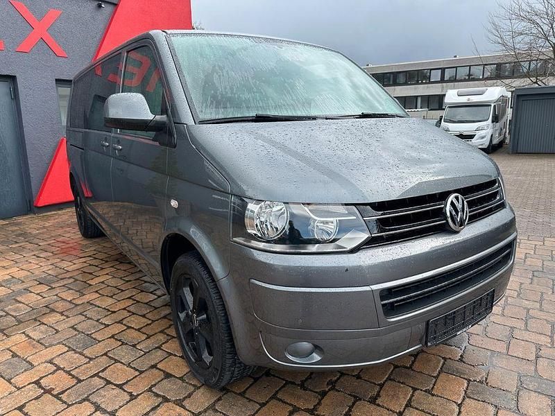 Gebraucht VW T5 140 PS (102 kW) 2014 Grau Van