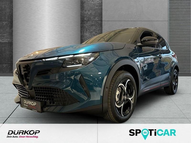 Blau Neu 2025 Alfa Romeo GT Junior Edizione Speciale SUV | 35.460 € (Etwas zu teuer) - Bild 1/4