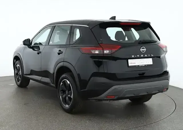 Neu Nissan X-Trail Acenta 163 PS (119 kW) 2026 Schwarz SUV
