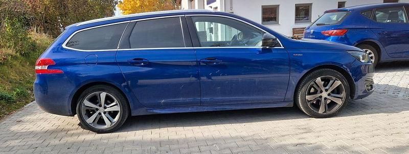 Blau Gebraucht 2017 Peugeot 308 GT-line Limousine | 8.200 € (Guter Preis) - Bild 1/4