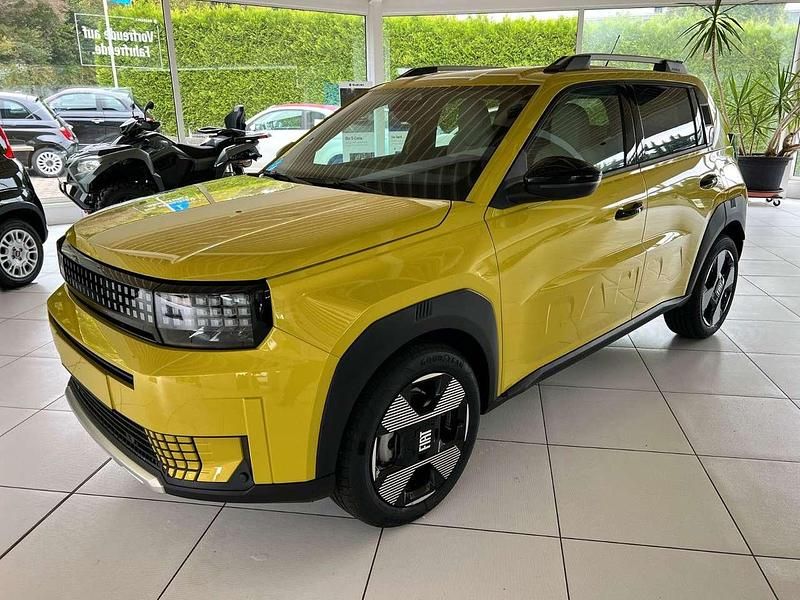 Limone gelb Gebraucht 2025 Fiat Panda La Prima Kleinwagen | 24.990 € - Bild 1/4