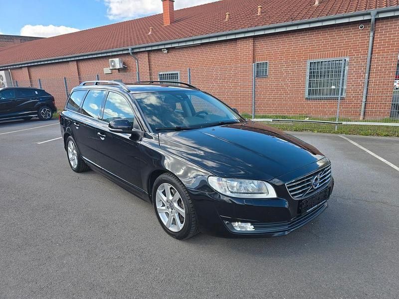 Gebraucht Volvo V70 136 PS (100 kW) 2014 Schwarz Kombi