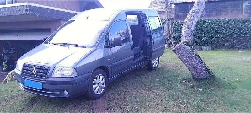 Second-hand Citroën Jumpy 109 CP (80 kW) 2006 Gri Monovolum