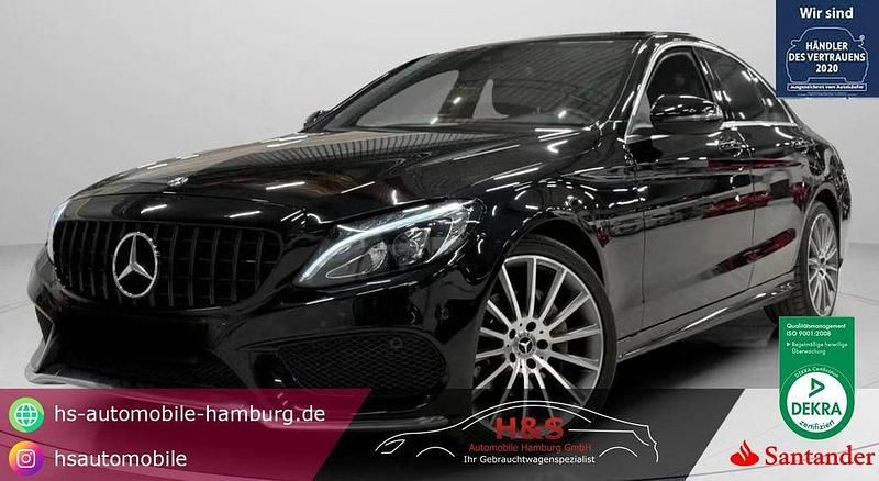 Schwarz unilack Gebraucht 2018 Mercedes C220 AMG line Limousine | 24.400 € (Teuer) - Bild 1/4