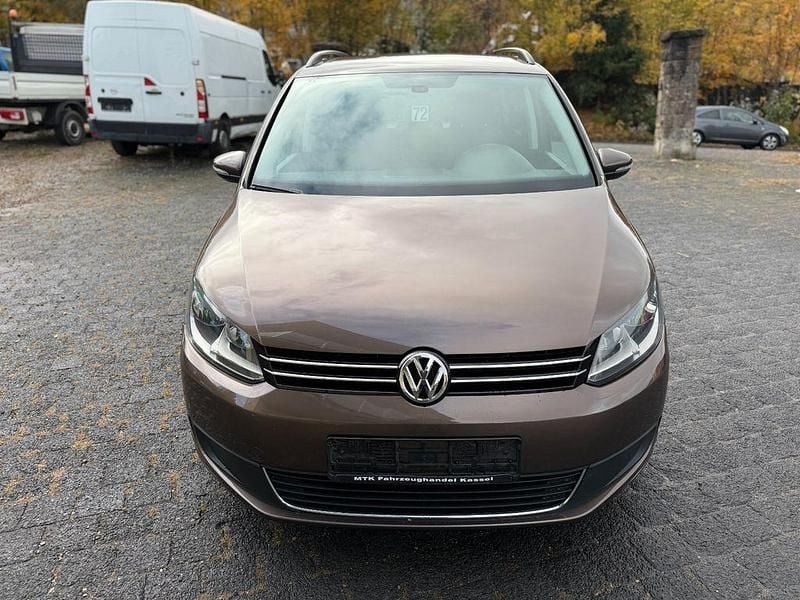 Braun Gebraucht 2013 VW Touran Comfortline Van / Kleinbus | 8.999 € (Superpreis) - Bild 1/4