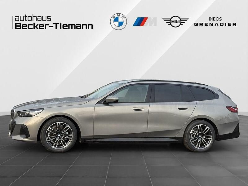 Gebraucht BMW 520 Exclusive 197 PS (144 kW) 2025 Grau Limousine