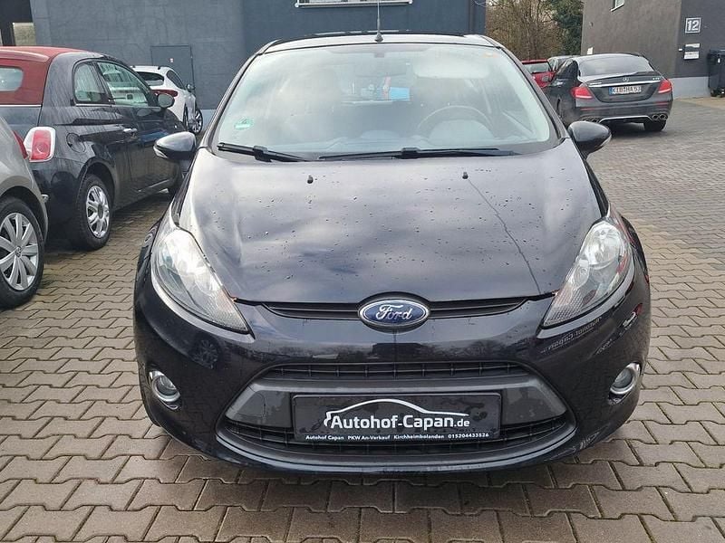 Gebraucht Ford Fiesta Trend 95 PS (69 kW) 2011 Schwarz Limousine