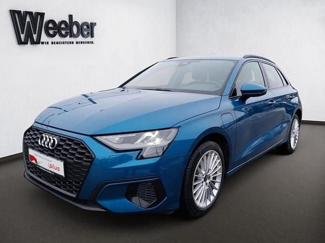 Gebraucht Audi A3 Sportback e-tron Advanced Plus 204 PS (150 kW) 2023 Atollblau metallic Kleinwagen