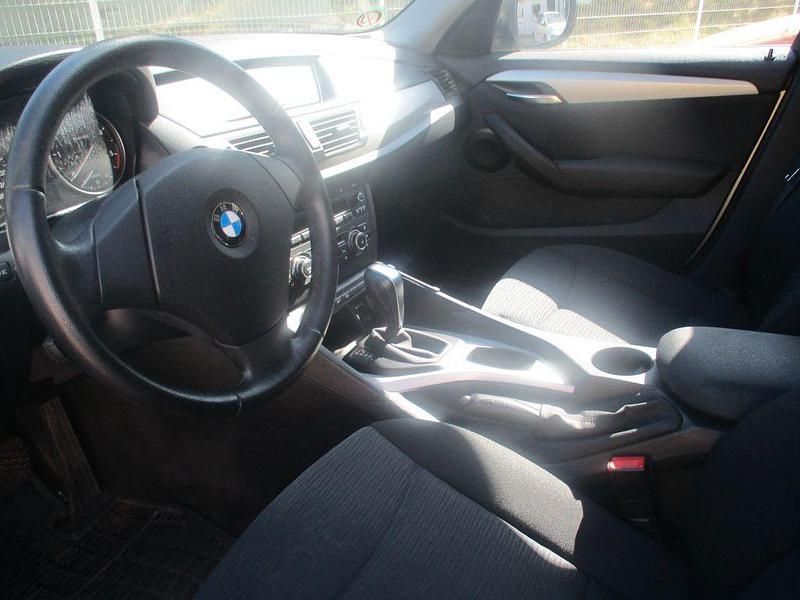 Gebraucht BMW X1 143 PS (105 kW) 2012 Grau SUV
