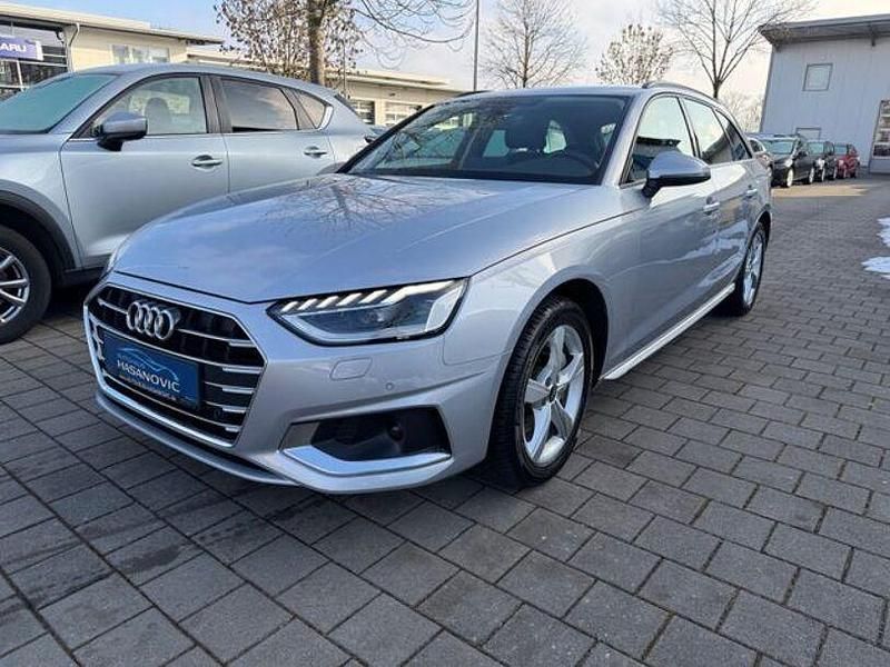 Gebraucht Audi A4 Advanced 204 PS (150 kW) 2022 Grau Kombi