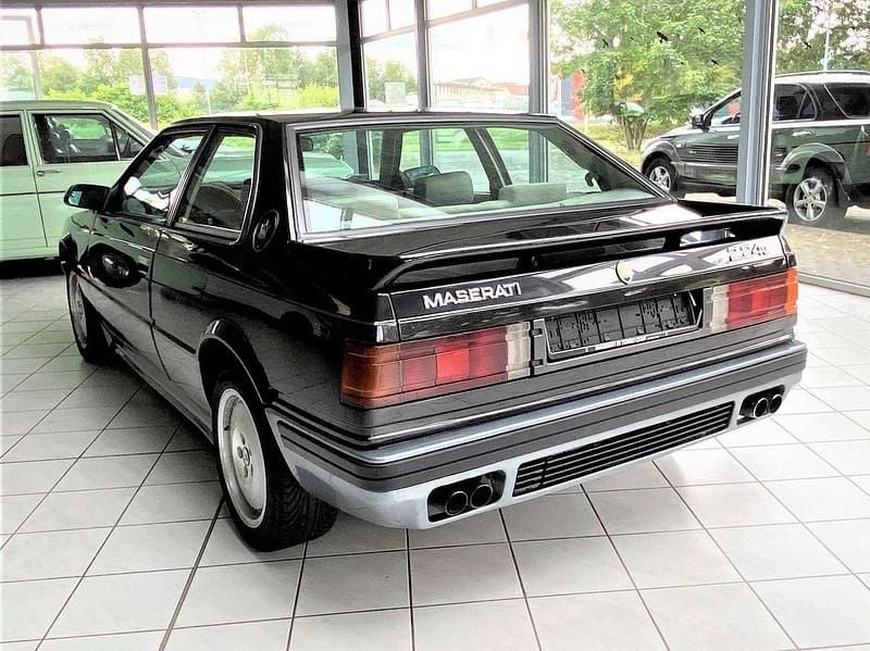 Schwarz Gebraucht 1991 Maserati Biturbo Coupé | 18.950 € - Bild 1/4