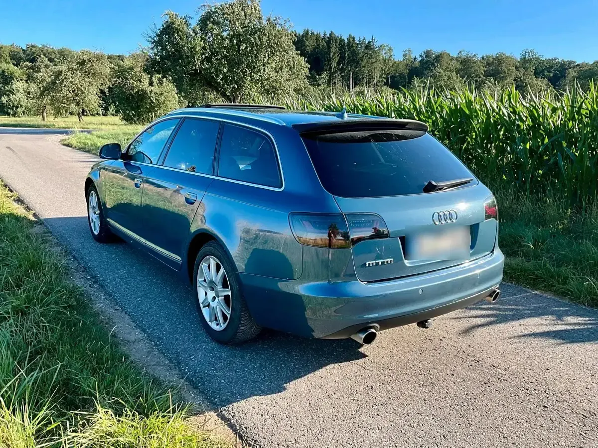 Gebraucht Audi A6 290 PS (213 kW) 2009 Blau Kombi