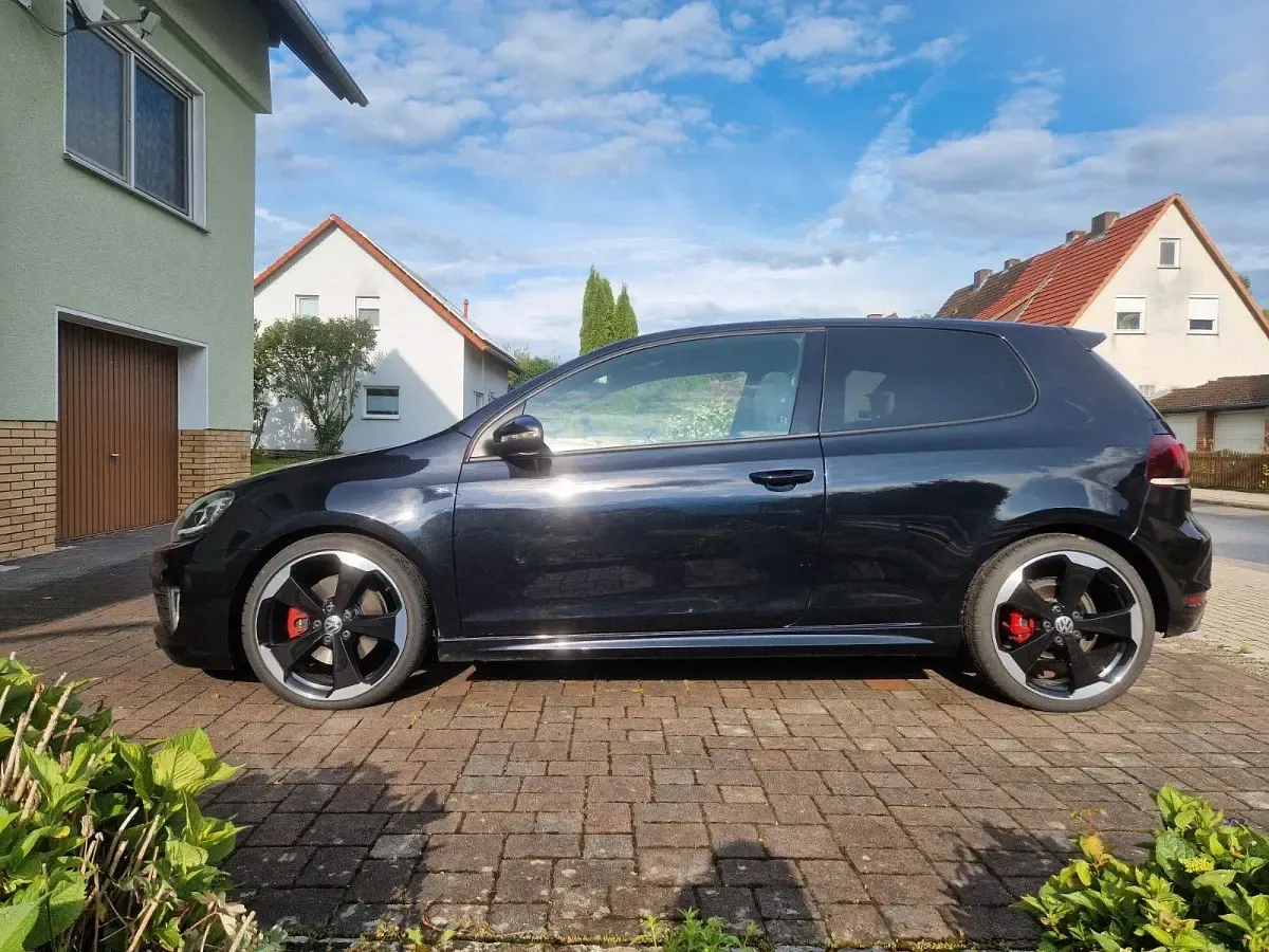 Gebraucht VW Golf VII Edition 235 PS (172 kW) 2012 Schwarz Limousine