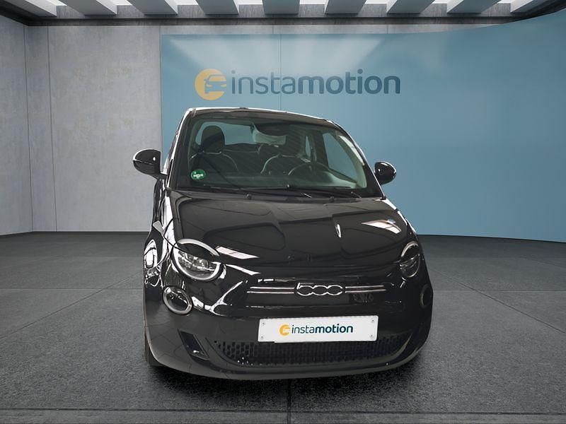 Schwarz Gebraucht 2022 Fiat 500e Action Kleinwagen | 13.399 € (Guter Preis) - Bild 1/4