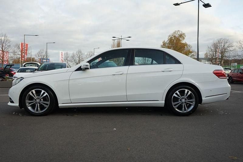 Gebraucht Mercedes E200 Avantgarde 184 PS (135 kW) 2016 Weiß Limousine