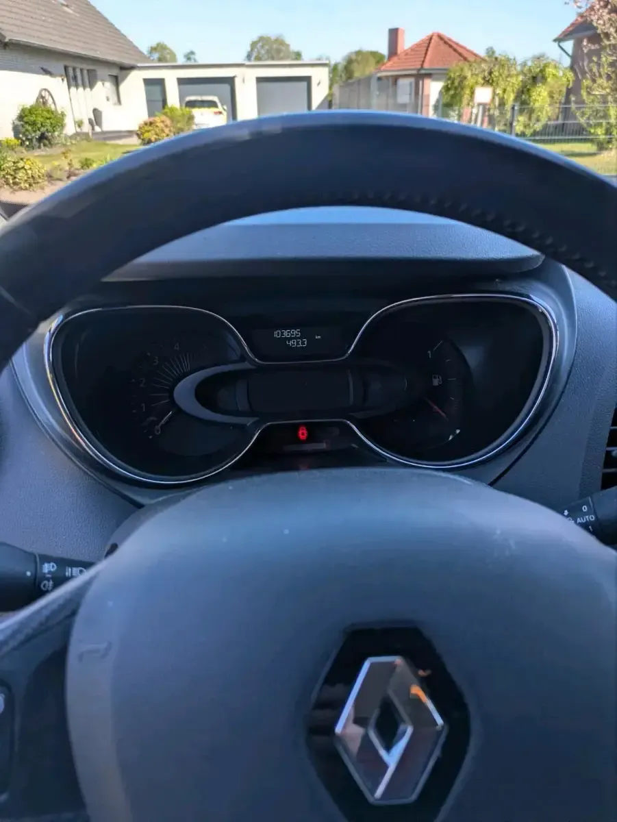 Usata Renault Captur XMOD 90 CV (66 kW) 2017 Nero SUV