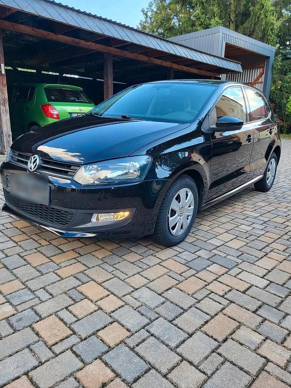 Schwarz Gebraucht 2012 VW Polo Trendline Kleinwagen | 6.900 € (Fairer Preis) - Bild 1/4
