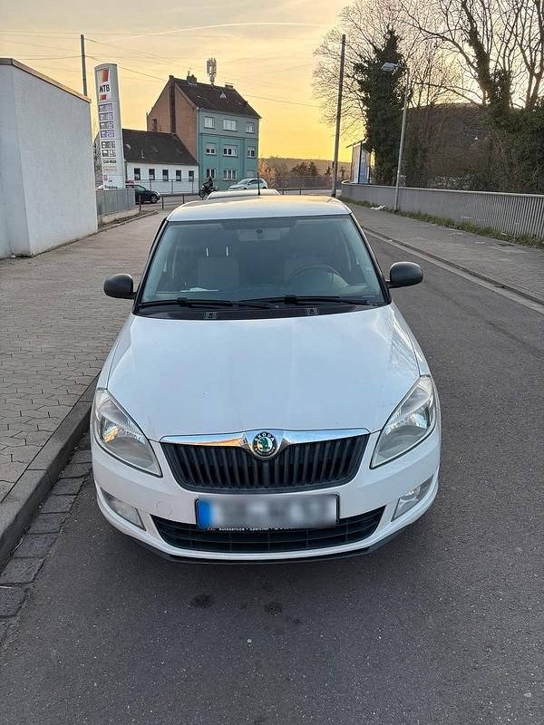 Gebraucht Skoda Fabia 89 PS (65 kW) 2013 Weiß Kombi