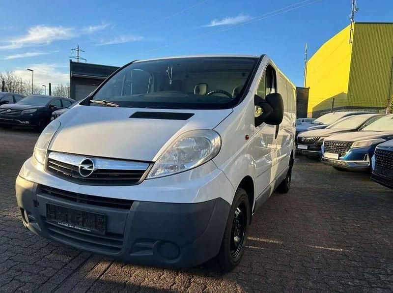 Gebraucht Opel Vivaro 90 PS (66 kW) 2011 Weiß Van / Kleinbus