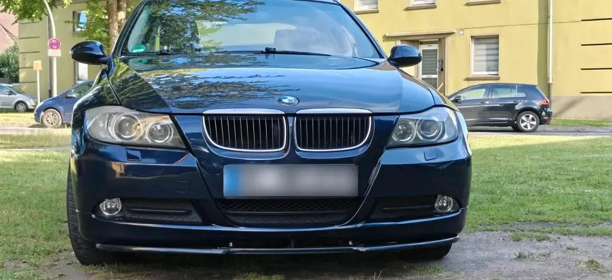 Gebraucht BMW 318 129 PS (94 kW) 2006 Blau Limousine