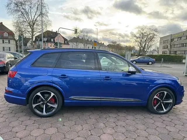 Gebraucht Audi SQ7 Sport 435 PS (319 kW) 2017 Blau SUV