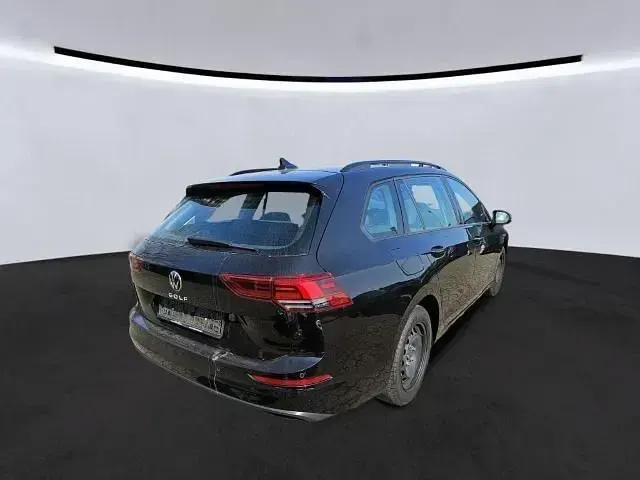 Gebraucht VW Golf VIII Life 150 PS (110 kW) 2023 Schwarz Kombi