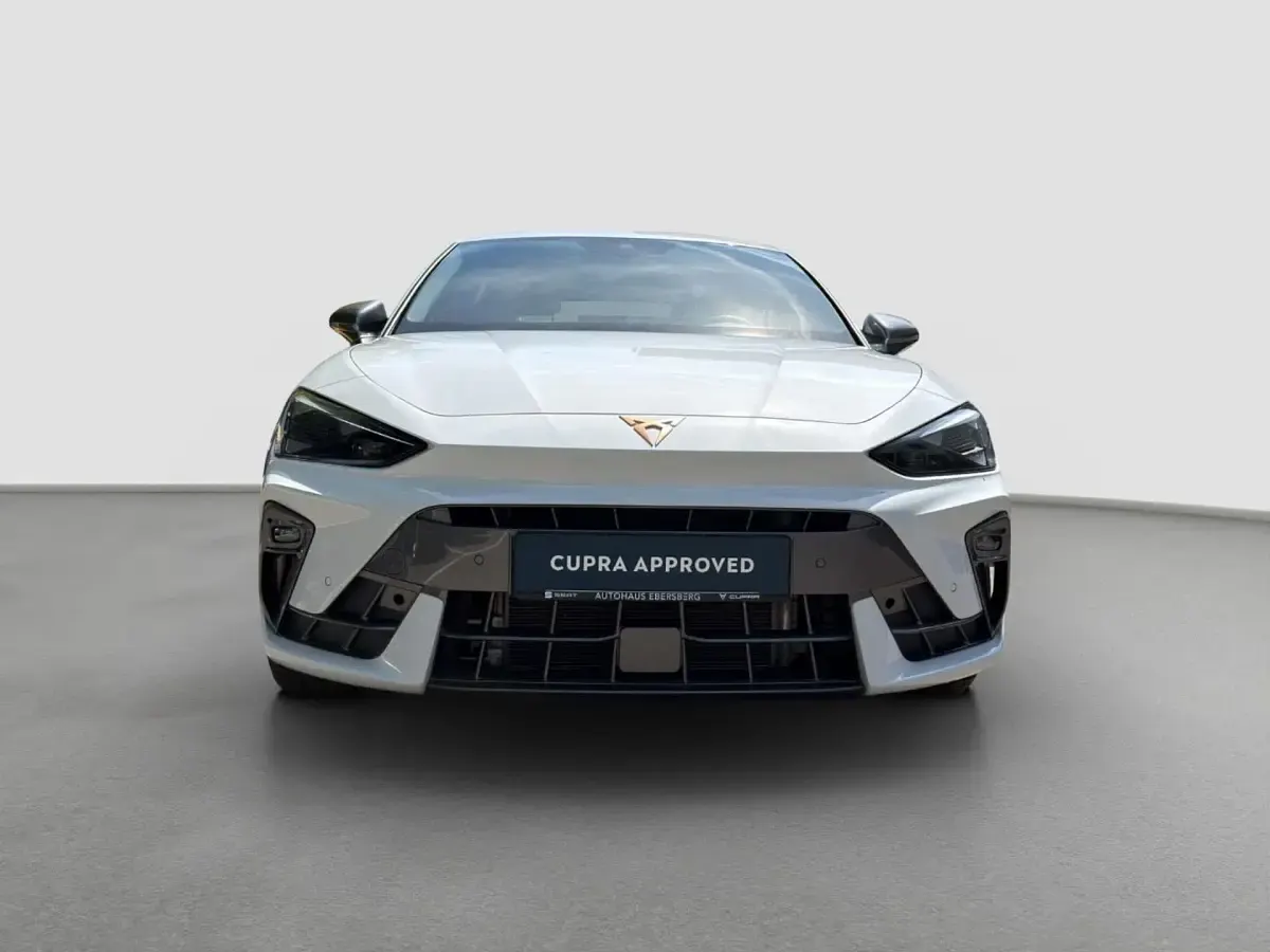 Gebraucht Cupra Leon 150 PS (110 kW) 2025 Weiß Limousine