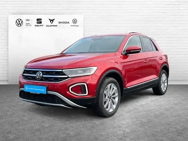 Gebraucht VW T-Roc Style 150 PS (110 kW) 2025 Rot SUV