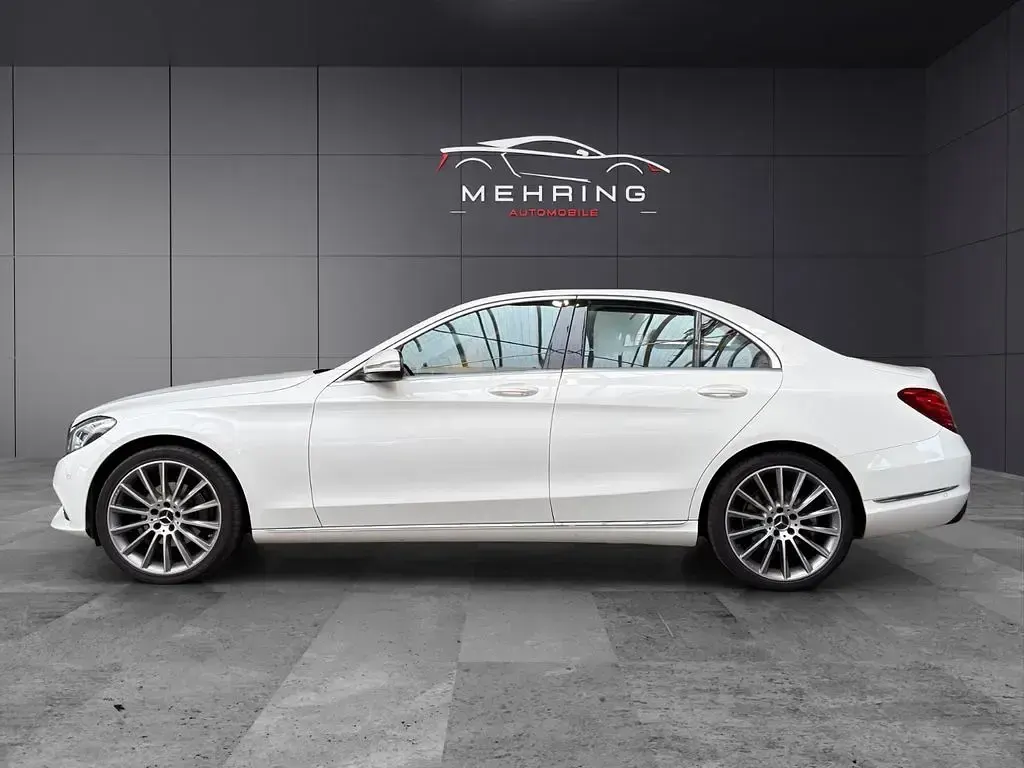 Gebraucht Mercedes C200 AMG line 184 PS (135 kW) 2014 Weiß Limousine
