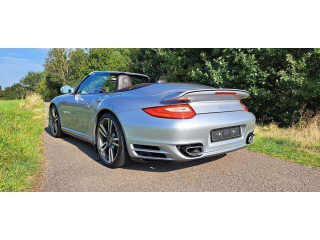Gtsilber metallic Gebraucht 2011 Porsche 997 Turbo Cabrio | 110.000 € (Fairer Preis) - Bild 1/4